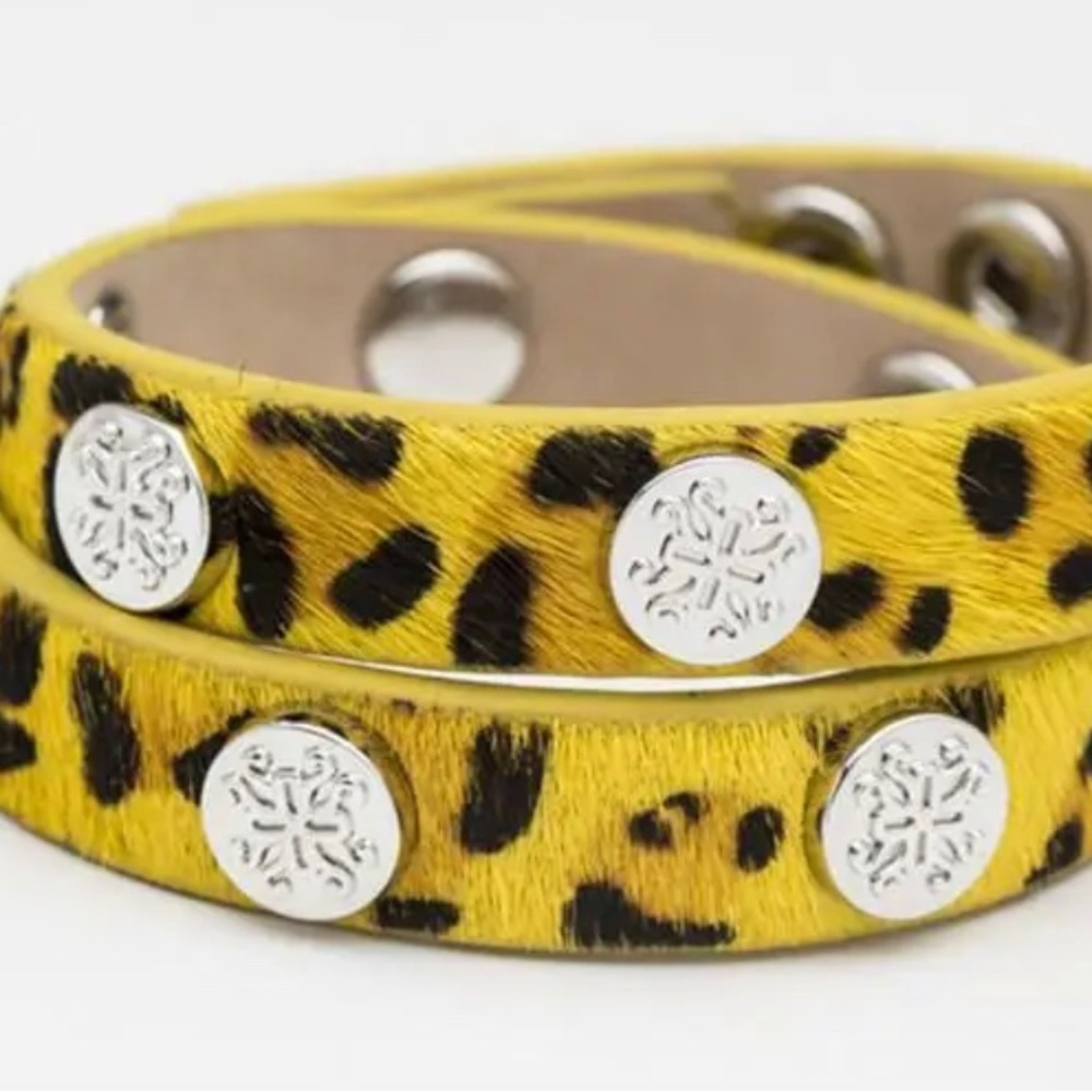 Like new rustic cuff I only wore it once.